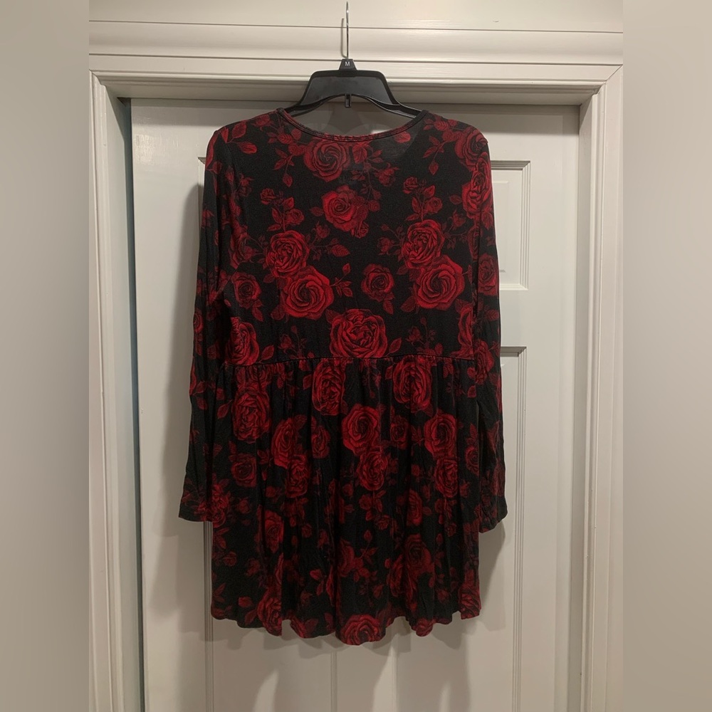 Torrid Top Size 0 - Picture 6 of 8